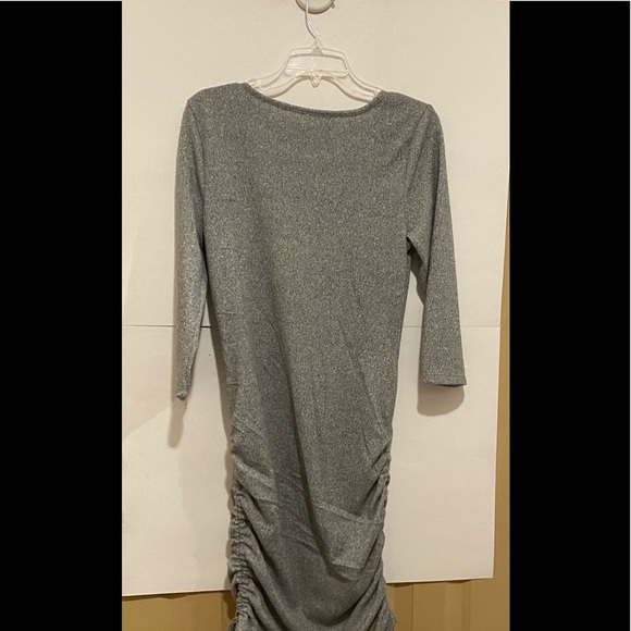 Discreet Grey Large slinky dress. Size Large - Picture 7 of 10